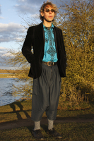 Jocelyn wearing Moroccan shirt and qandrissi (Moroccan sarouel) in Oxford Port Meadow during March 2010